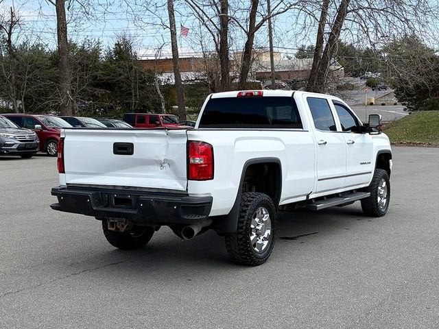2017 GMC Sierra 3500HD Denali