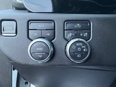 2023 GMC Sierra 1500 4WD Crew Cab Short Box Elevation with 3SB