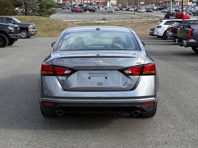 2025 Nissan Altima SR AWD