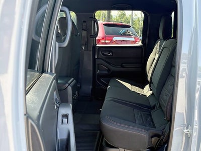 2023 Nissan Frontier Crew Cab PRO-4X 4x4