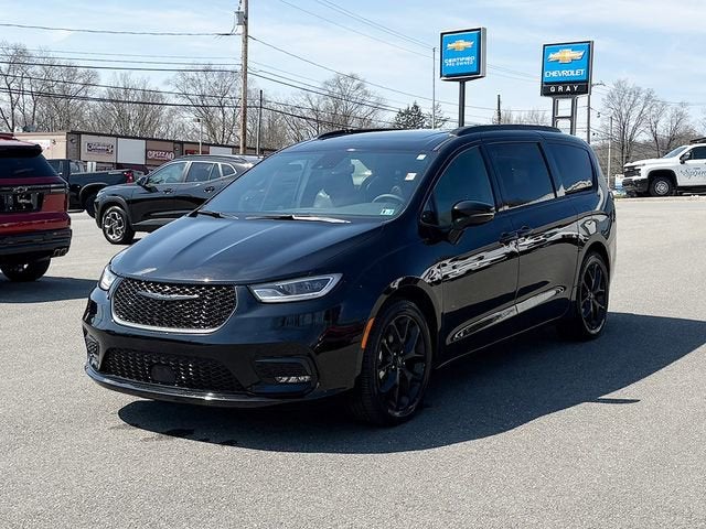 2025 Chrysler Pacifica Limited