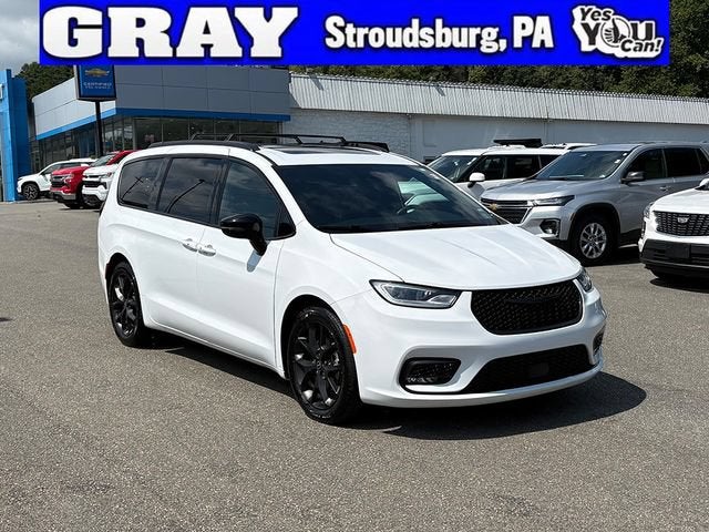 2025 Chrysler Pacifica Limited