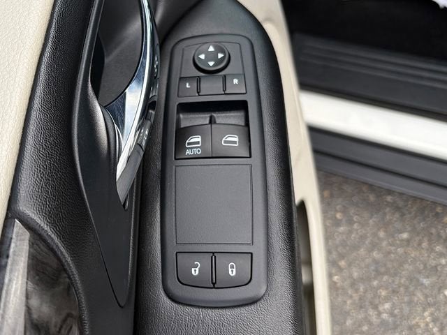 2012 Dodge Grand Caravan SE/AVP