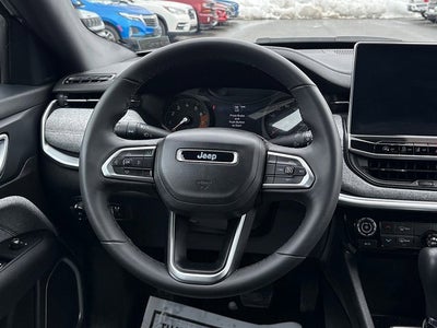 2024 Jeep Compass Latitude Lux