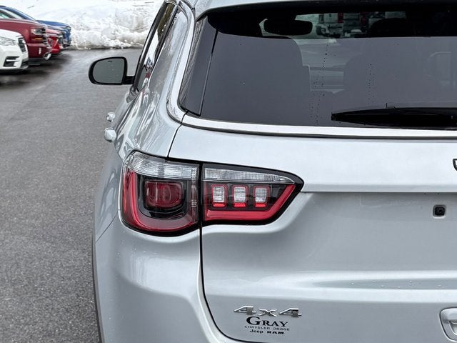 2024 Jeep Compass Latitude Lux