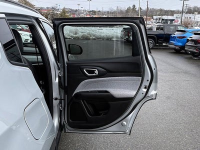 2024 Jeep Compass Latitude Lux