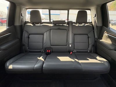 2022 Chevrolet Silverado 1500 4WD Crew Cab Short Bed RST