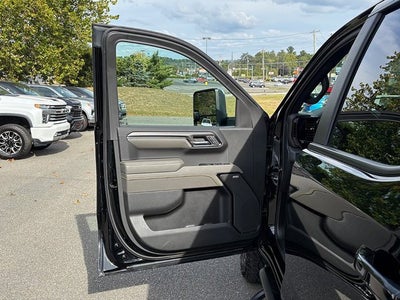 2024 Chevrolet Silverado 1500 4WD Crew Cab Short Bed ZR2