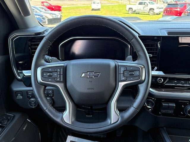 2026 Chevrolet Silverado 1500 4WD Crew Cab Short Bed LT Trail Boss
