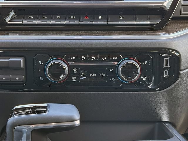 2026 Chevrolet Silverado 1500 4WD Crew Cab Short Bed LT Trail Boss