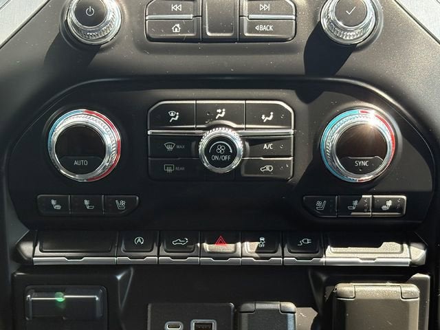 2021 GMC Sierra 1500 4WD Crew Cab Short Box SLT