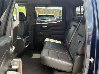 2021 GMC Sierra 1500 4WD Crew Cab Short Box SLT