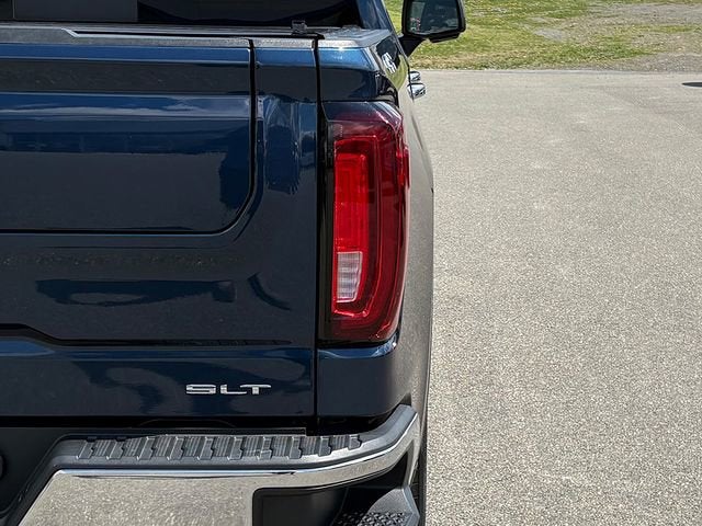2021 GMC Sierra 1500 4WD Crew Cab Short Box SLT