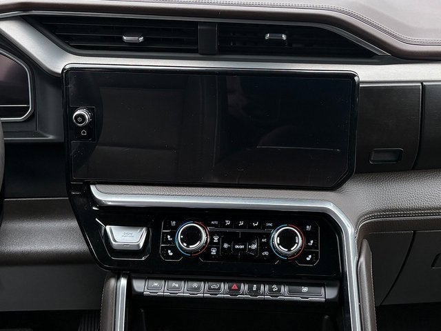 2023 GMC Sierra 1500 4WD Crew Cab Short Box Denali