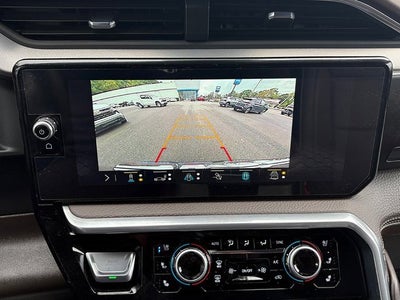 2023 GMC Sierra 1500 4WD Crew Cab Short Box Denali