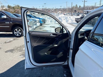 2022 Volkswagen Tiguan 2.0T SEL R-Line