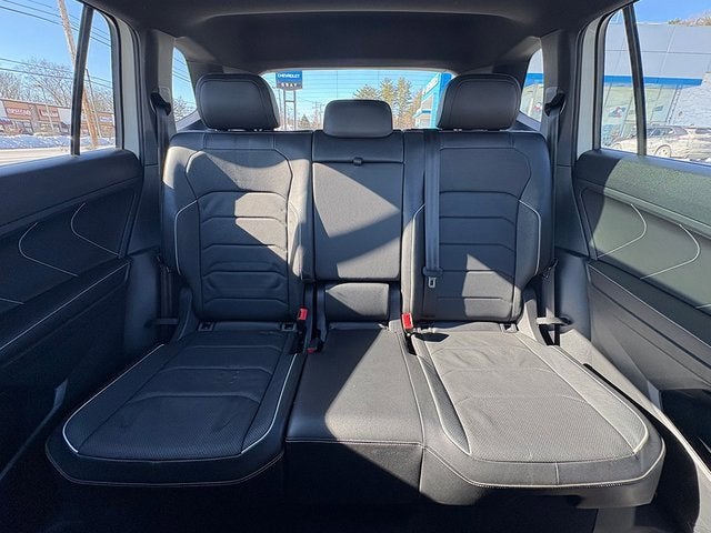 2022 Volkswagen Tiguan 2.0T SEL R-Line