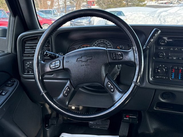 2005 Chevrolet Silverado 3500 HD LS