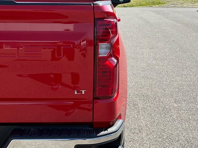 2022 Chevrolet Silverado 1500 LT (2FL)