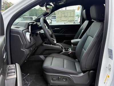 2025 Chevrolet Colorado WT/LT