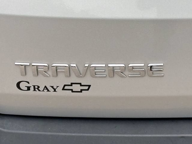 2022 Chevrolet Traverse LS