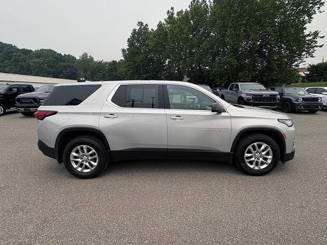 2022 Chevrolet Traverse LS