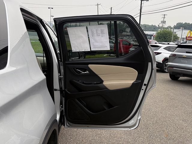 2022 Chevrolet Traverse LS