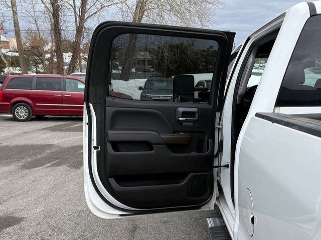 2017 GMC Sierra 3500 HD Denali