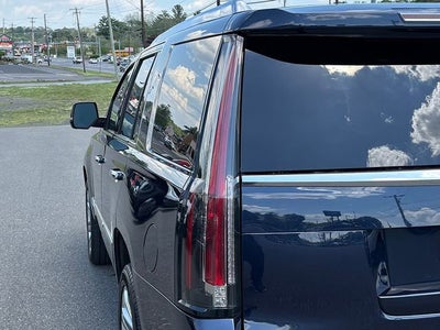 2020 Cadillac Escalade Platinum
