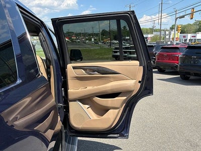 2020 Cadillac Escalade Platinum
