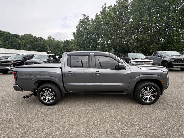 2024 Nissan Frontier SL