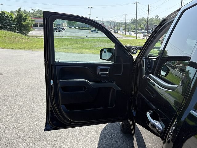 2019 Chevrolet Silverado LD LT