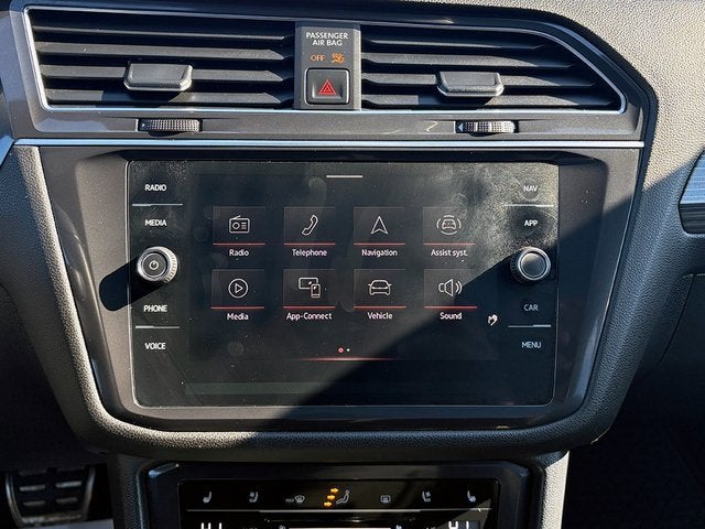 2022 Volkswagen Tiguan SEL R-Line