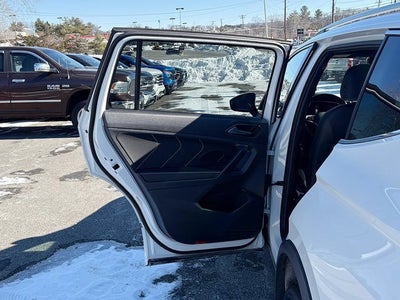 2022 Volkswagen Tiguan SEL R-Line