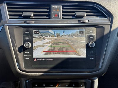 2022 Volkswagen Tiguan SEL R-Line