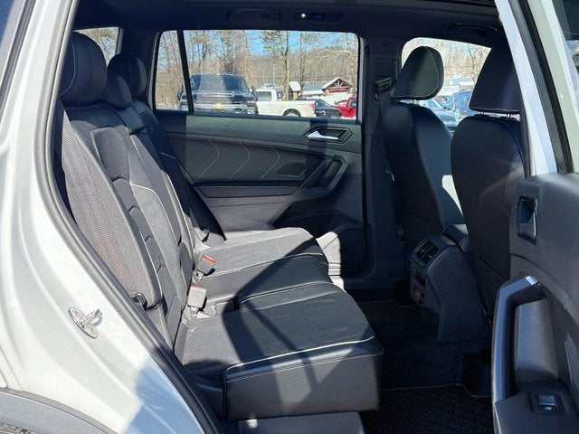 2022 Volkswagen Tiguan SEL R-Line