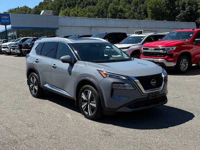 2023 Nissan Rogue SL