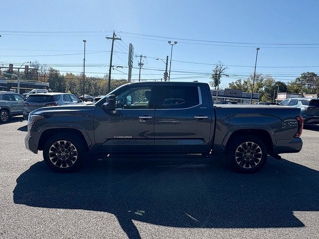 2022 Toyota Tundra 4WD Limited