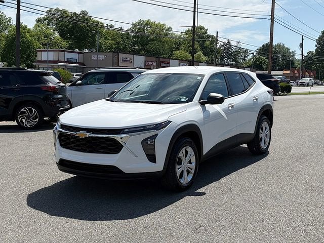 2024 Chevrolet Trax LS