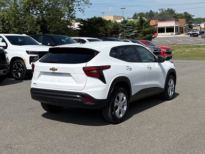 2024 Chevrolet Trax LS