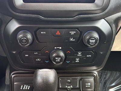 2022 Jeep Renegade Altitude