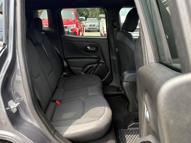 2022 Jeep Renegade Altitude